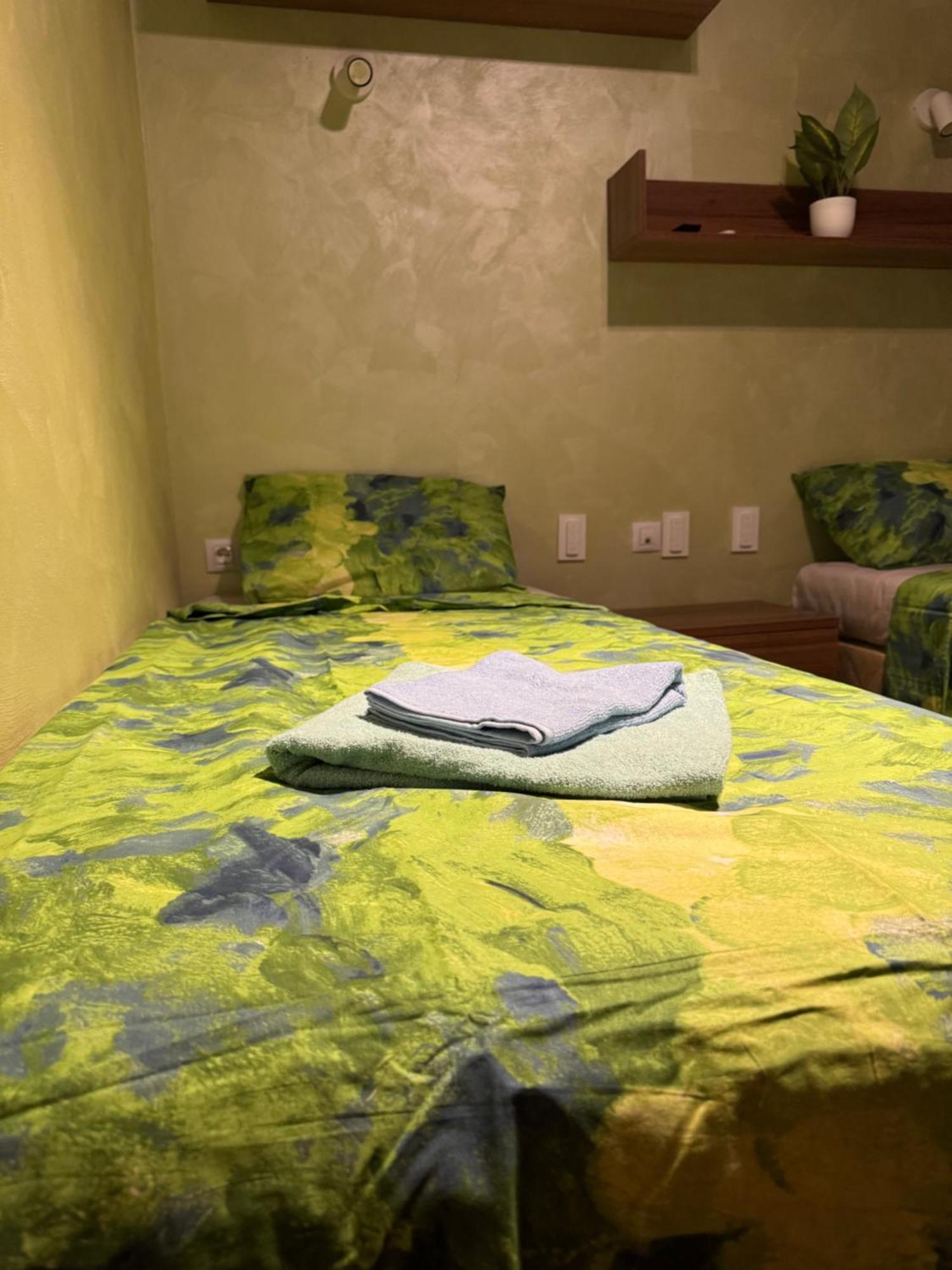 2-bedroom, 2-bathroom With Fireplace And Garden At Winslow Infinity * Банско