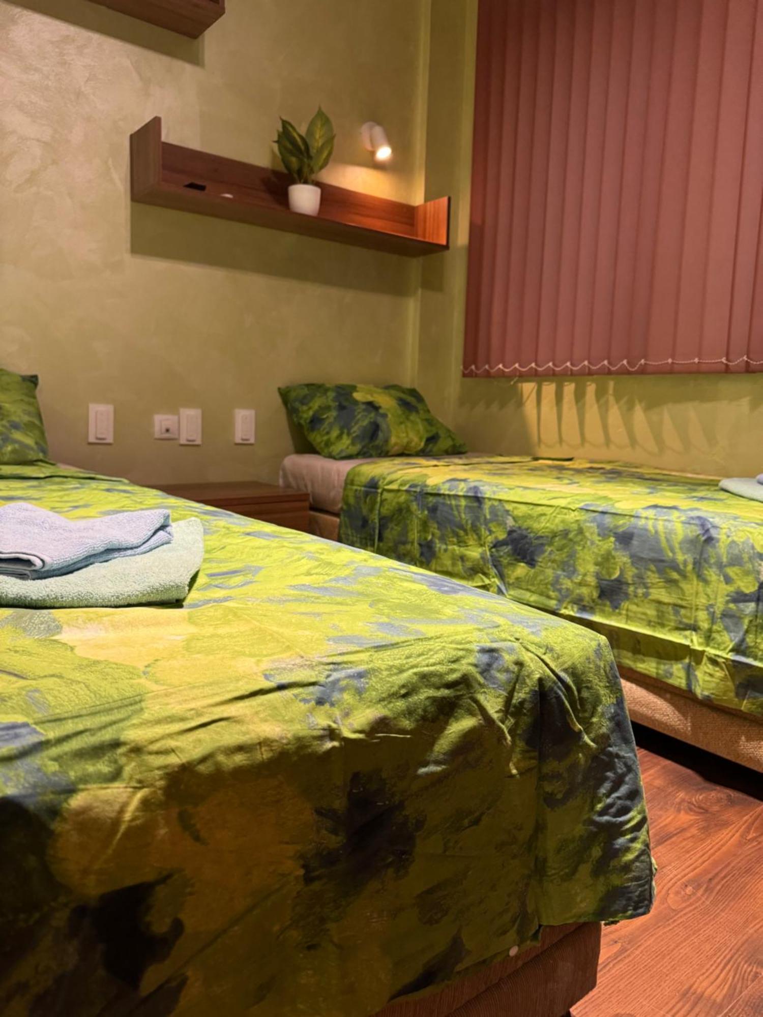 2-bedroom, 2-bathroom With Fireplace And Garden At Winslow Infinity Апартамент *